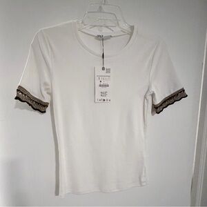Zara White Short Sleeve Crewneck Top with Black and Gold Lace Trim Size Small